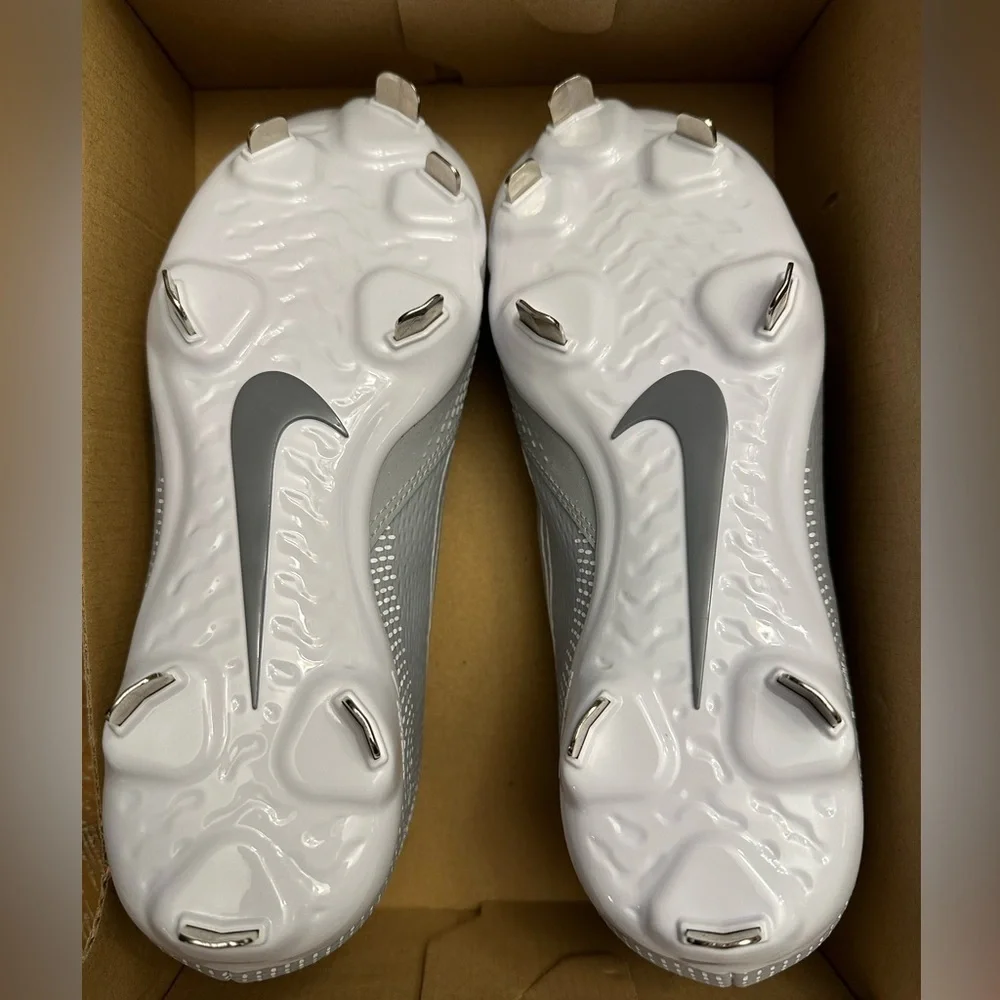 Nike HyperDiamond 4 Pro Softball Gray Tan Cleats Sizes 7.5